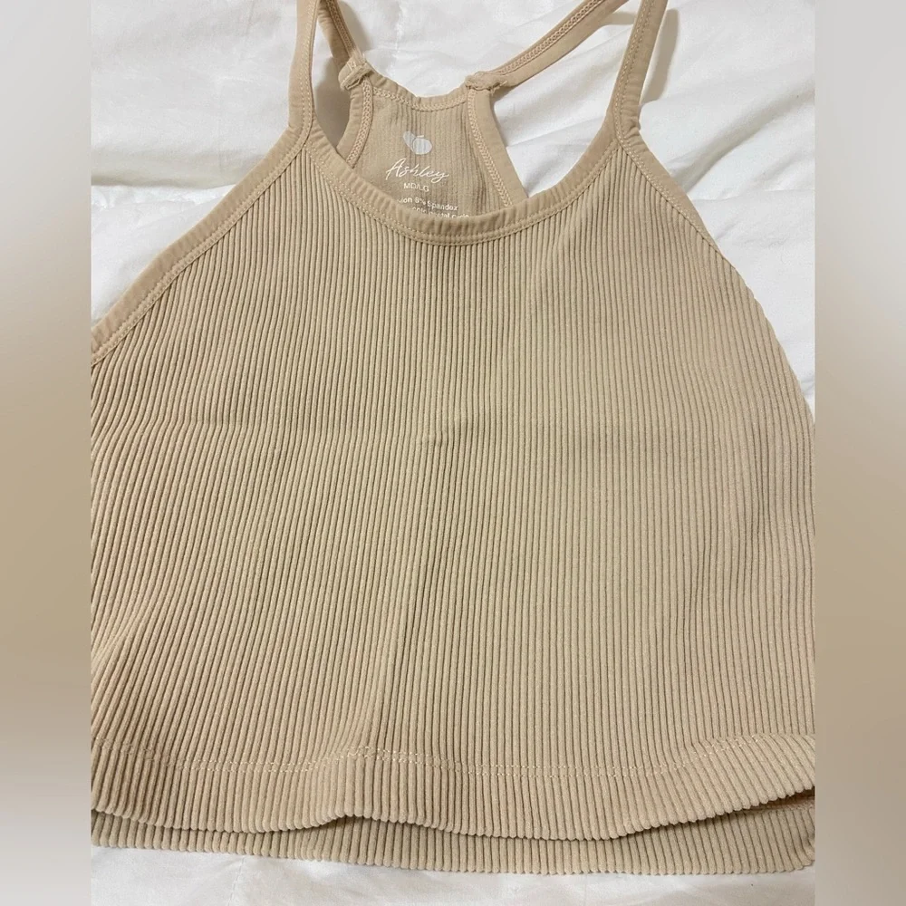 Cream Ribbed Crop Tank - Picture 2 of 4